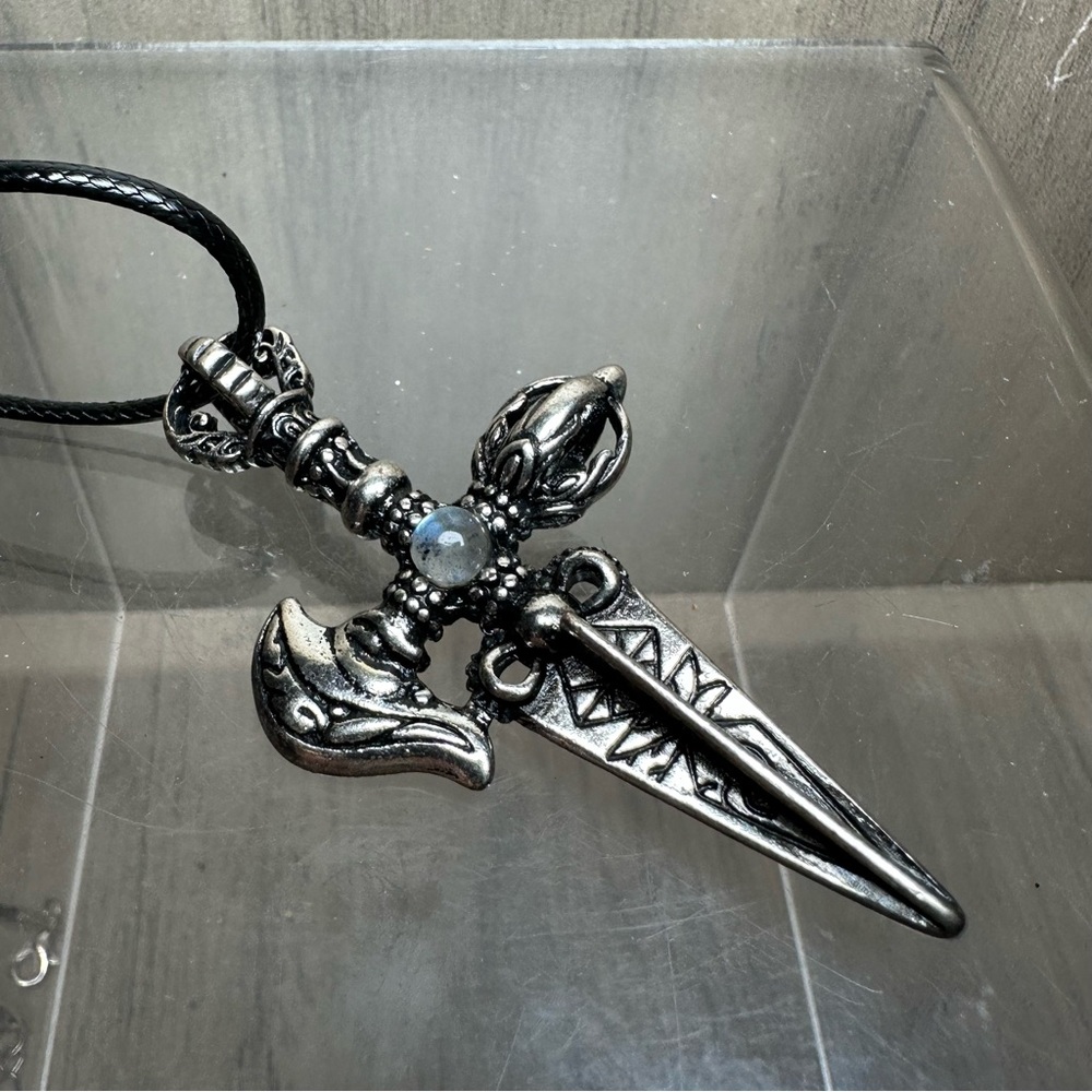 Labradorite Crystal Stone Dagger Sword Necklace Pendant - Picture 2 of 8